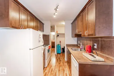 Interior photo 4 of #204 10633 81 AV NW