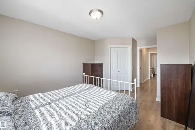 Interior photo 4 of 3019 33 AV NW