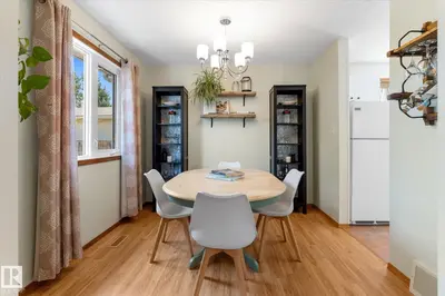 Interior photo 3 of 76 CHUNGO CR
