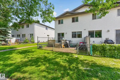 #1 65 MICHIGAN ST, Devon - $224,900
