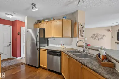 Interior photo 2 of #2 20 NORMAN CT