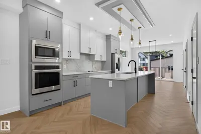 Interior photo 4 of 11707 123 ST NW