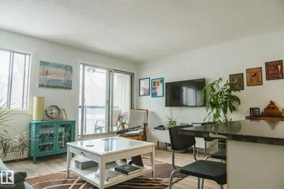 Interior photo 3 of #303 10432 76 AV NW