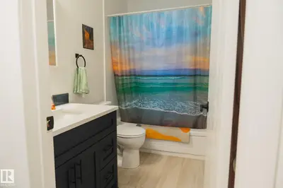 Interior photo 4 of #303 10432 76 AV NW
