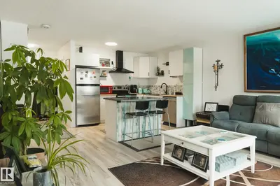 Interior photo 1 of #303 10432 76 AV NW