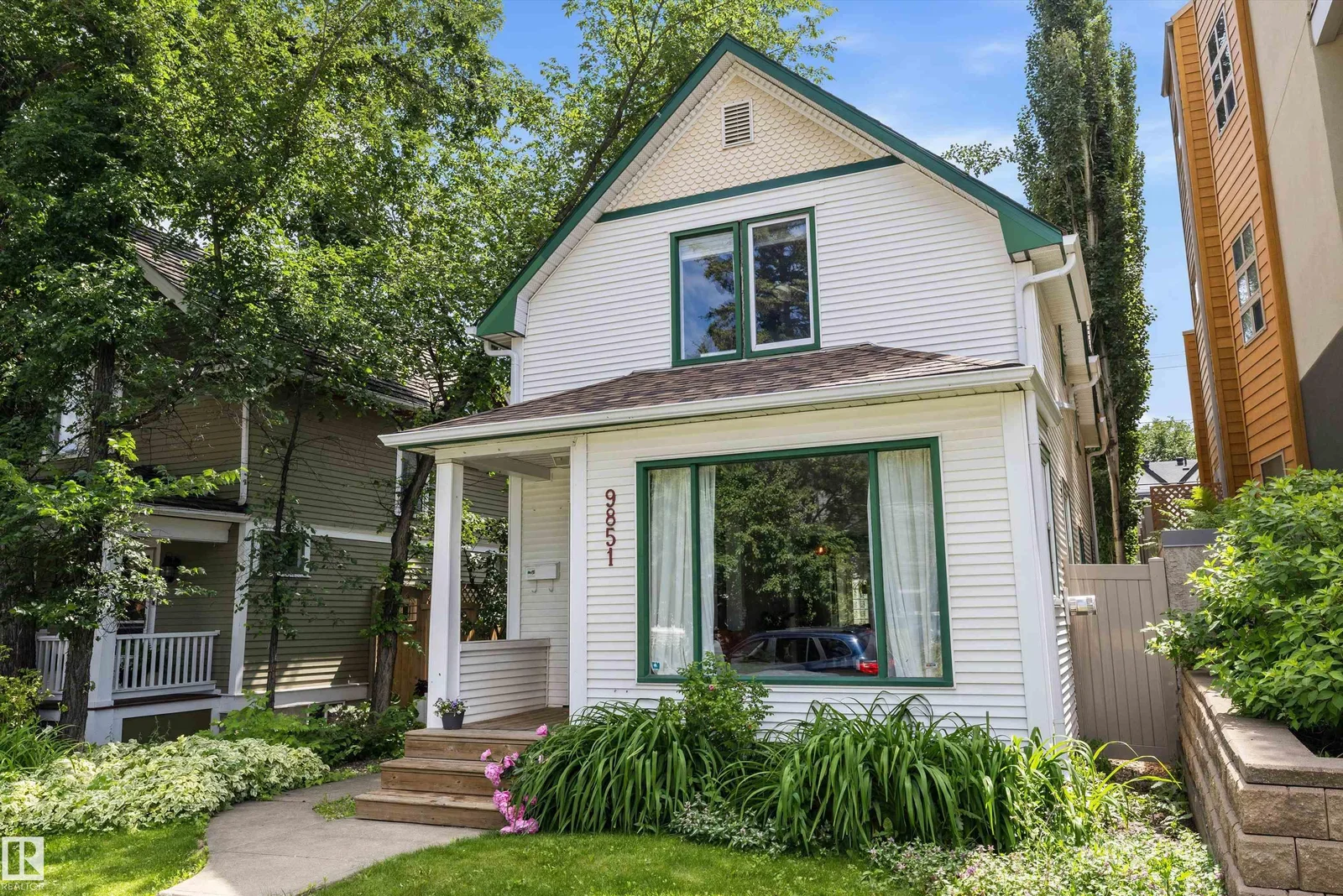 9851 86 AV NW, Edmonton - 3 bedroom Detached Single Family for sale