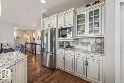 Interior photo 2 of 87 LAKELAND CR
