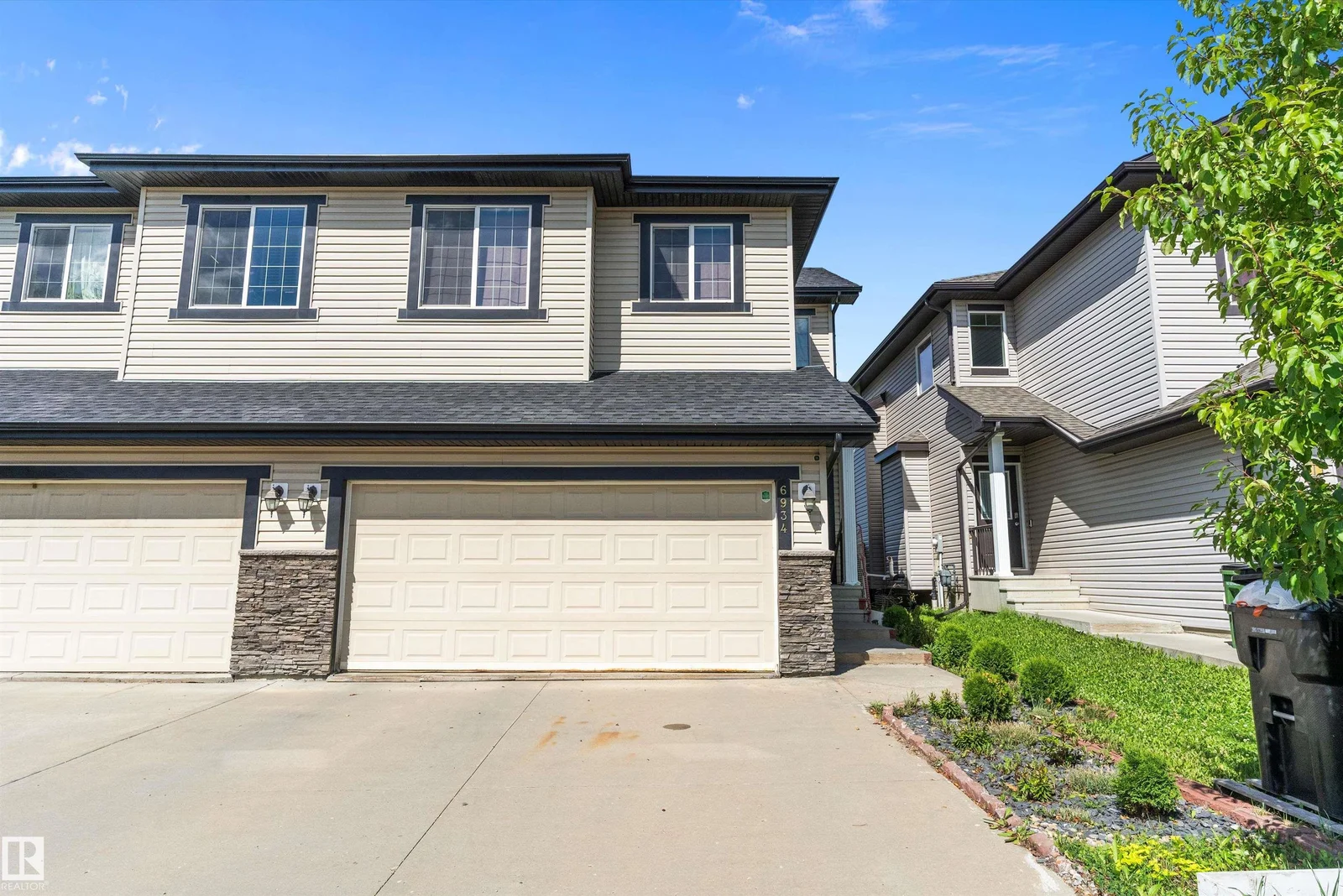 6934 19A AV SW, Edmonton - 4 bedroom Duplex for sale