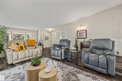 Interior photo 2 of 7 WILLIAM BELL DR