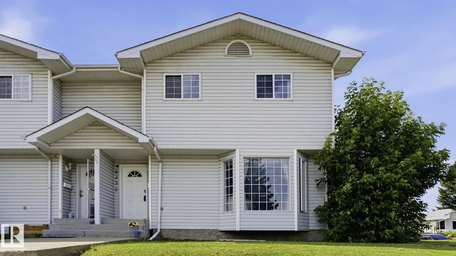 8230 71 ST NW, Edmonton - 4 bedroom Duplex for sale