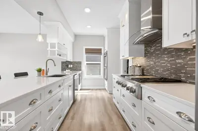 Interior photo 3 of 371 SIMPKINS WD