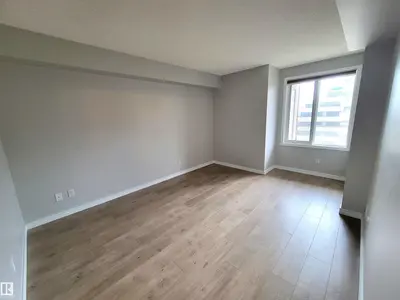 Interior photo 4 of #1002 9741 110 ST NW