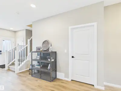 Interior photo 2 of 1098 MCLEOD AV