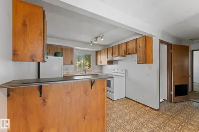 Interior photo 3 of 4912 11A AV NW