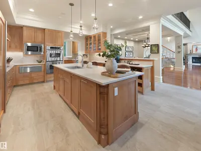 Interior photo 3 of 237 WILSON LN NW