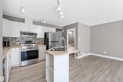 Interior photo 2 of 6837 159A AV NW