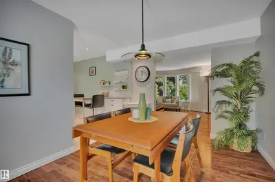 Interior photo 4 of 40 MENLO CR