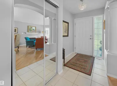 Interior photo 1 of #124 215 BLACKBURN DR E SW