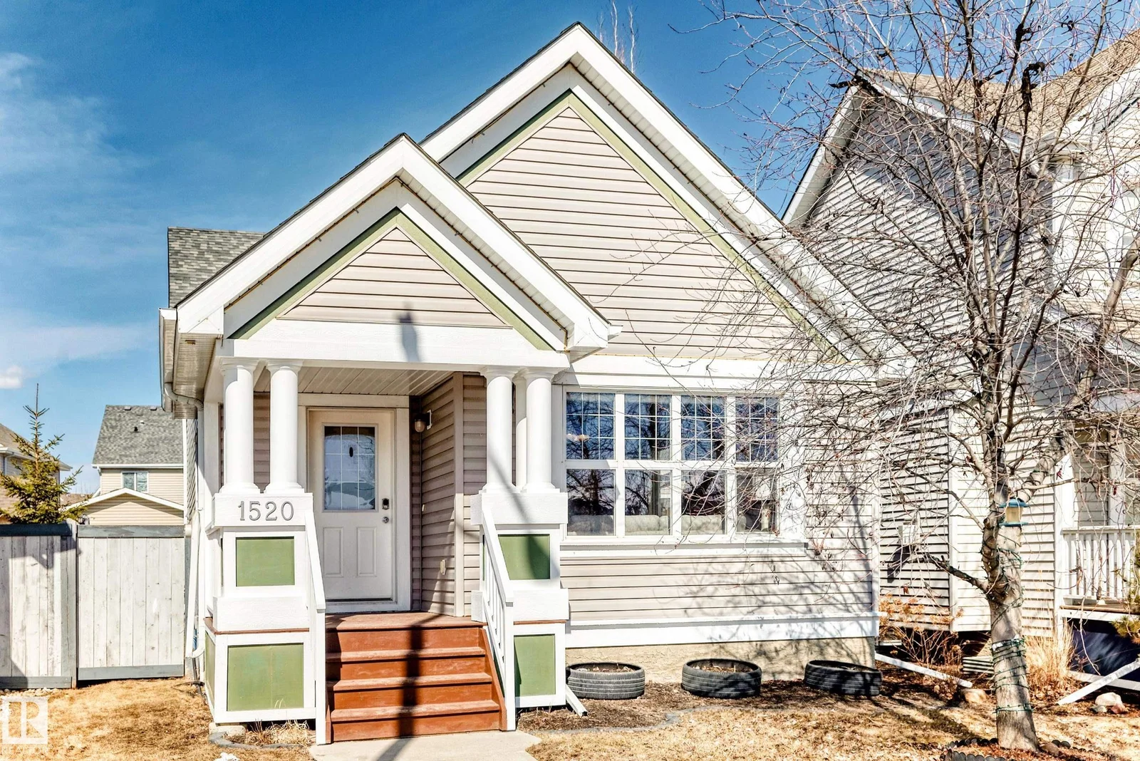 1520 70 ST SW, Edmonton - 4 bedroom Detached Single Family for sale