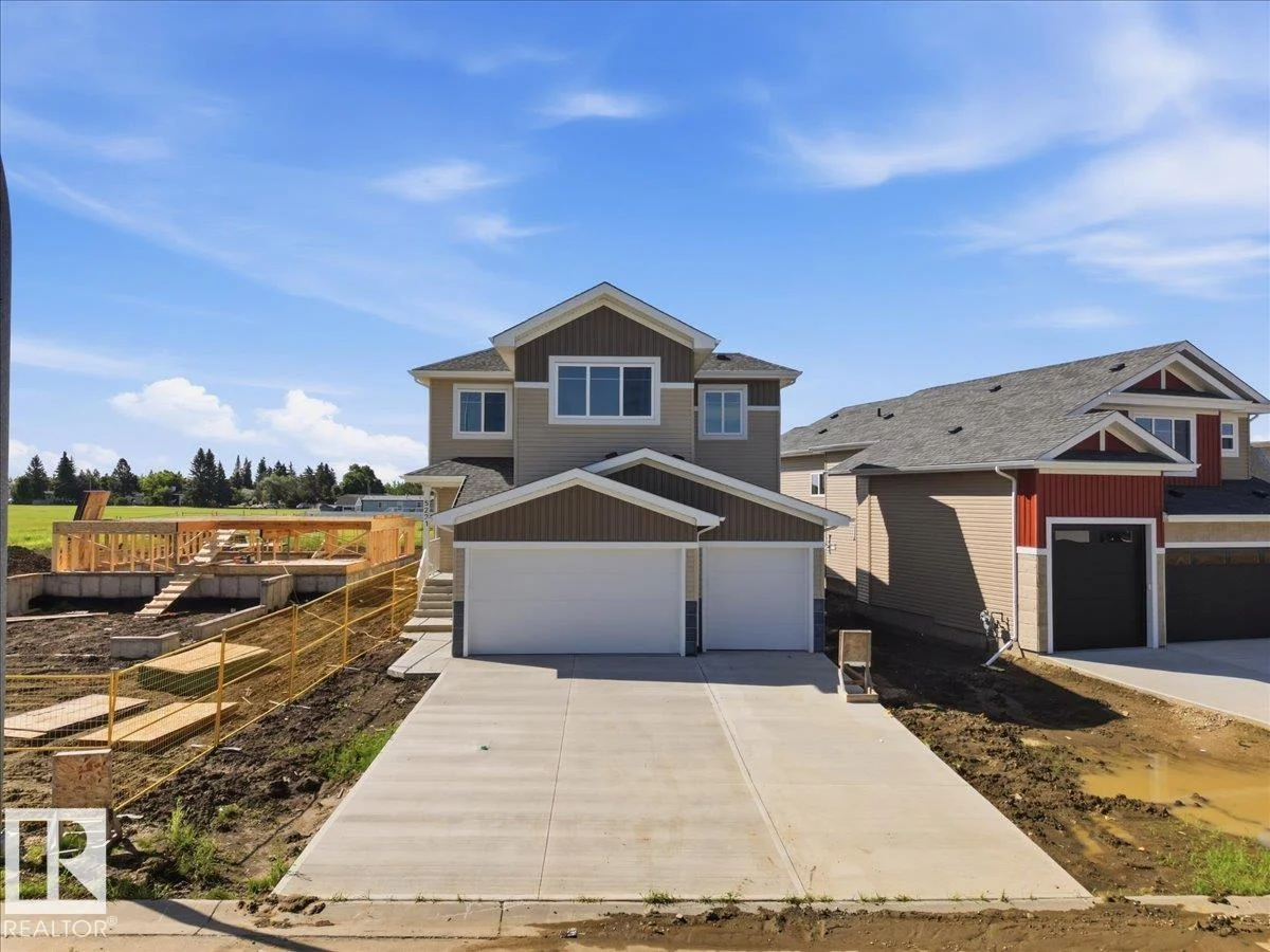 5221 47 ave, Calmar - 3 bedroom Detached Single Family for sale