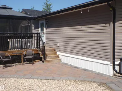 Interior photo 4 of 68 59316 Rge Rd 54
