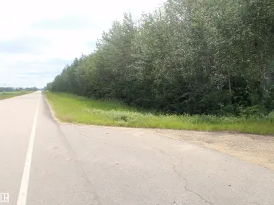 Interior photo 1 of HWY 654 & Range Rd 32A