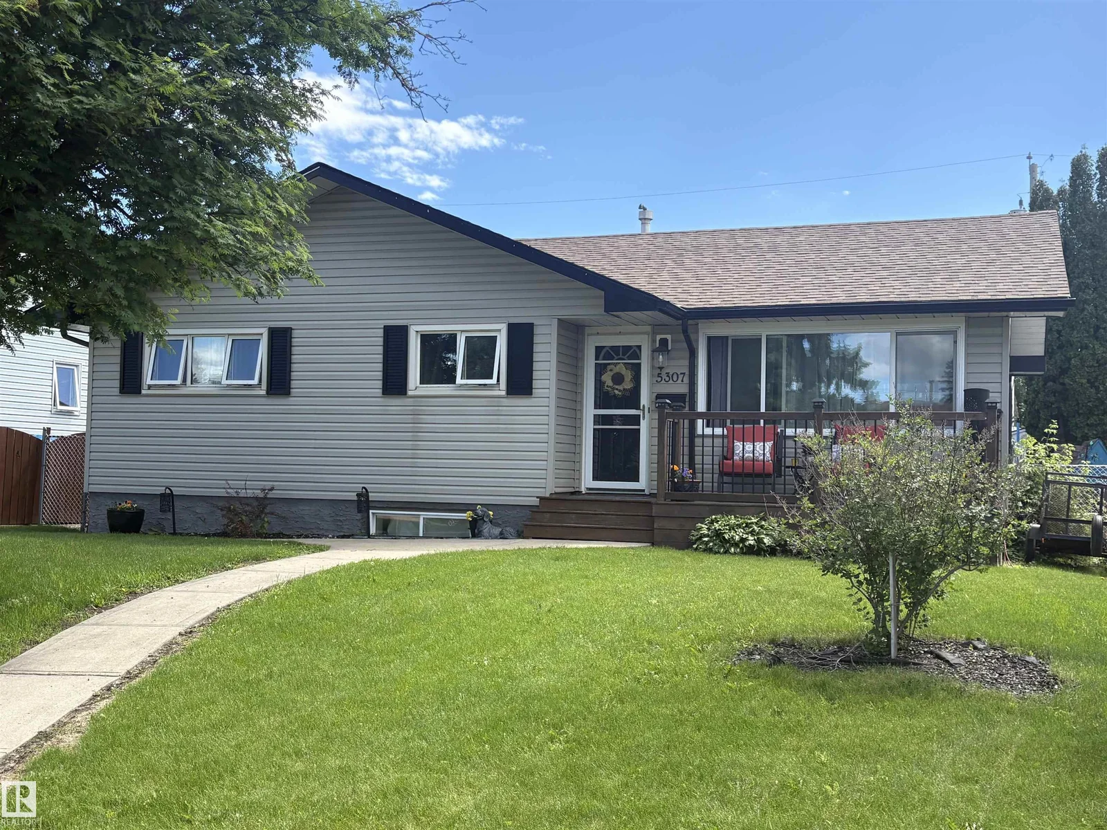5307 104 AV NW, Edmonton - 5 bedroom Detached Single Family for sale
