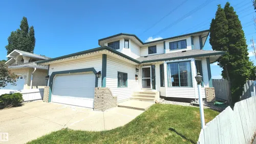 2708 44A AV NW, Edmonton - $549,900