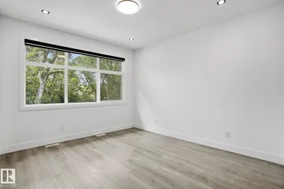 Interior photo 4 of 13909 107A AV NW
