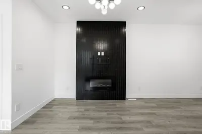 Interior photo 2 of 13909 107A AV NW