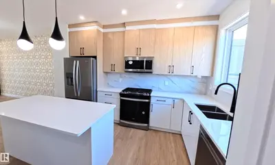 Interior photo 4 of 120 28 ST SW