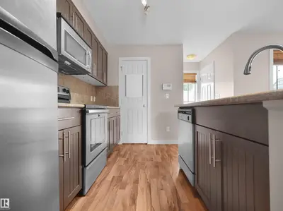Interior photo 2 of 2512 ANDERSON WY SW