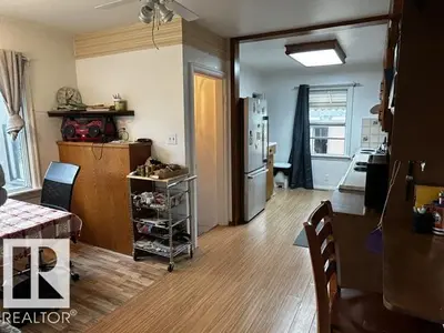 Interior photo 2 of 5004 52 AV