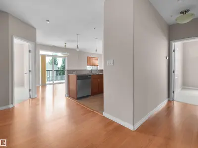 Interior photo 2 of 2503 Hanna Cres NW
