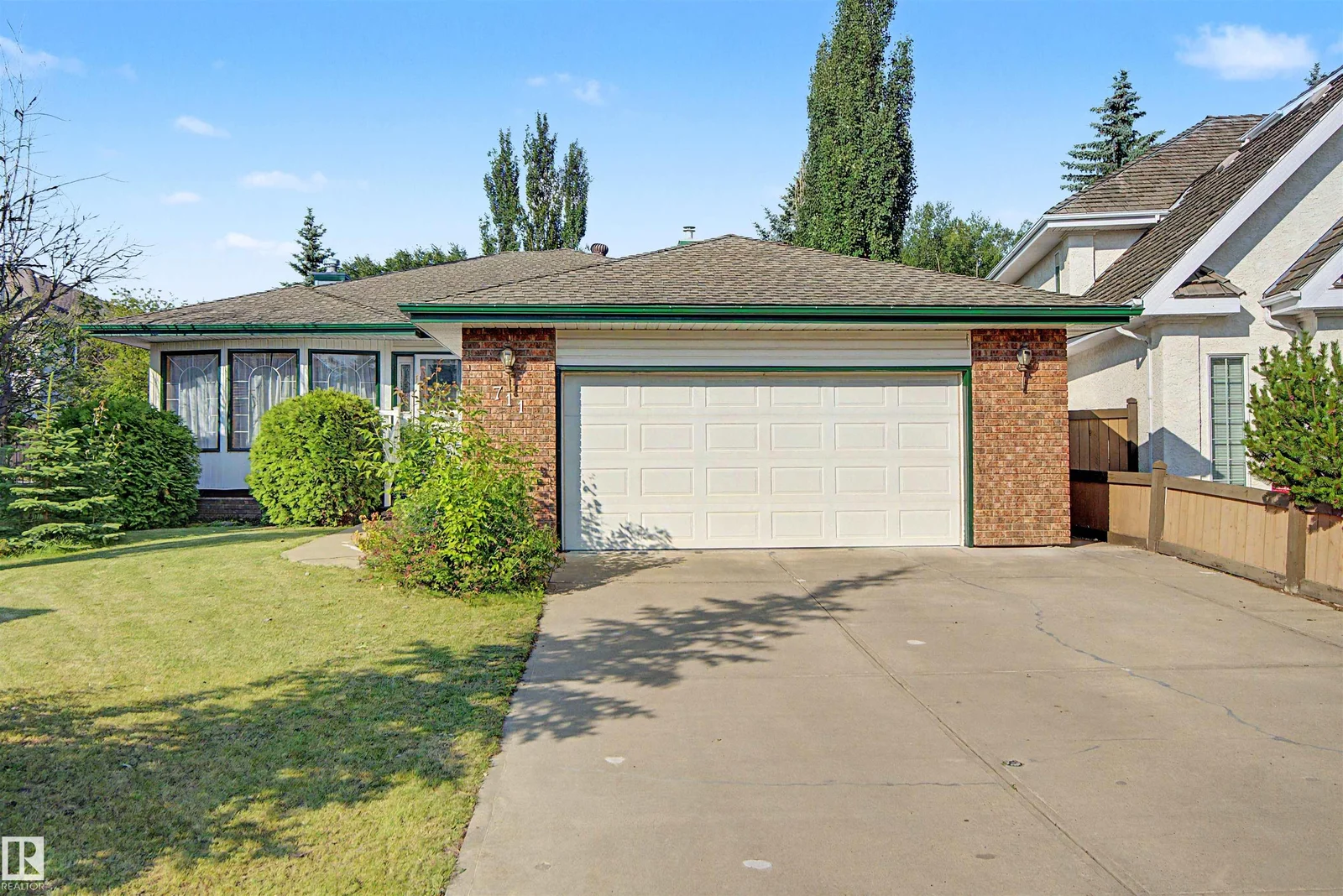 711 BUTTERWORTH DR NW, Edmonton - 3 bedroom Detached Single Family for sale