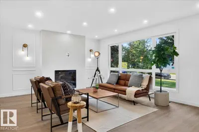 Interior photo 2 of 11604 35 AV NW