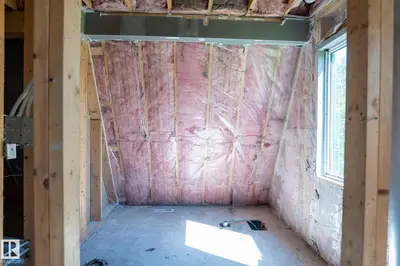 Interior photo 4 of 205 61209 Rge Rd 465