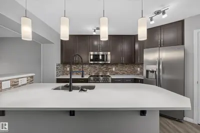 Interior photo 4 of 3139 Carpenter LD SW