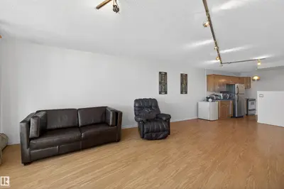 Interior photo 2 of #1608 10045 117 ST NW
