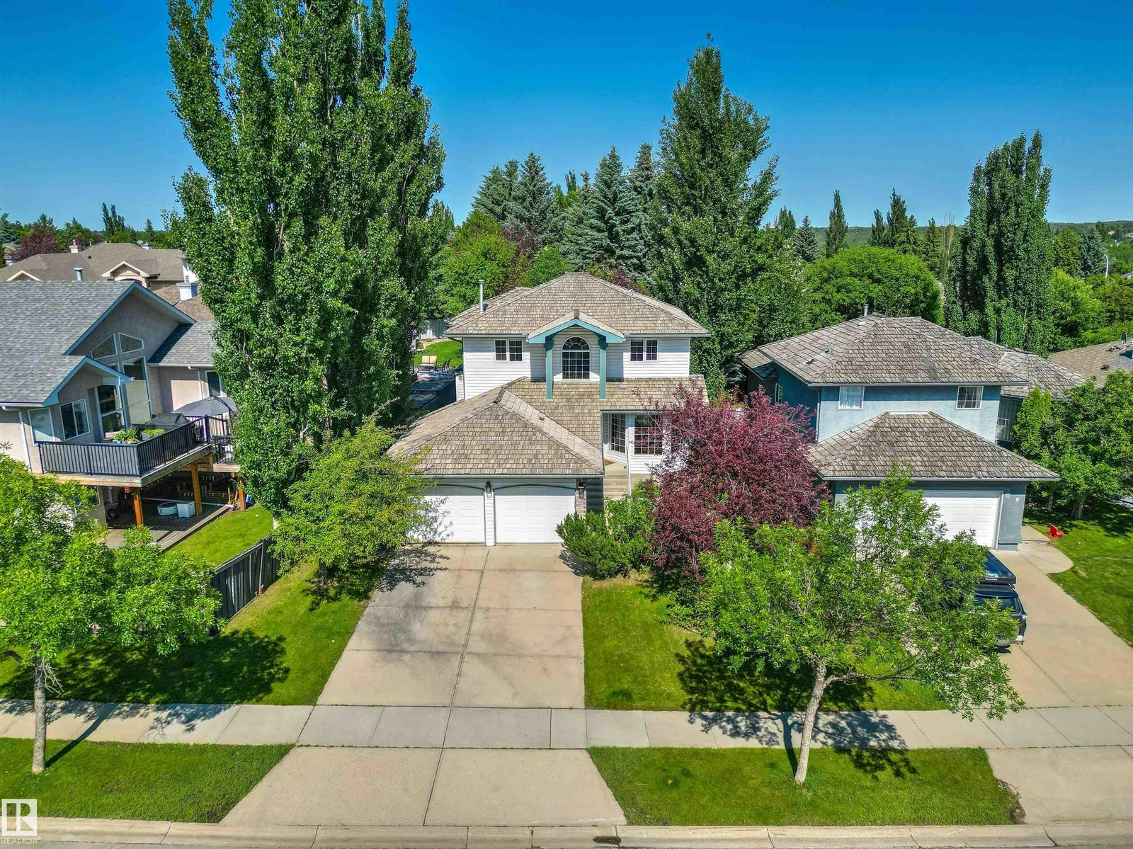 6 OAKRIDGE DR S, St. Albert - 5 bedroom Detached Single Family for sale