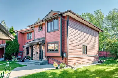 Interior photo 1 of 74 LACOMBE PT