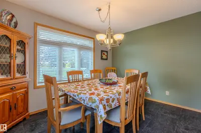 Interior photo 3 of 10709 95 AV