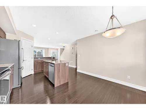 5321 3 AV SW, Edmonton - $339,000