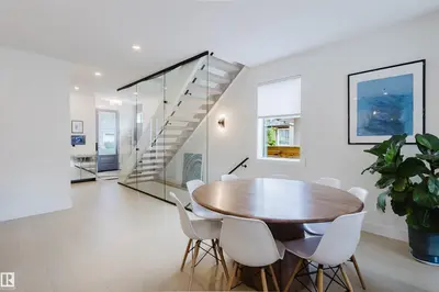 Interior photo 4 of 4140 122 ST NW