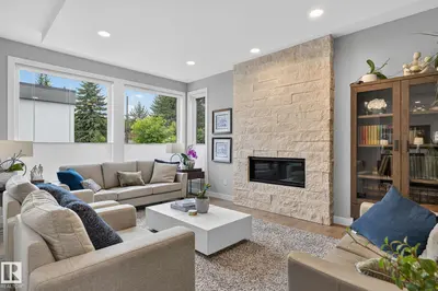 Interior photo 3 of 14011 101 AV NW