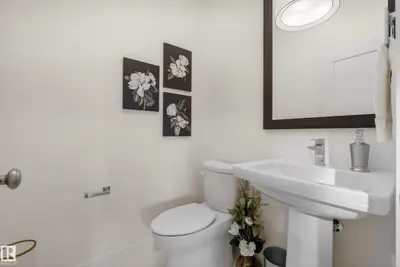 Interior photo 3 of 61 ENCORE CR