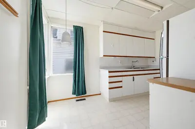 Interior photo 3 of 9728 89 AV NW