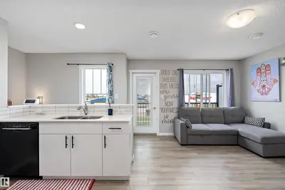 Interior photo 4 of #65 50 MCLAUGHLIN DR
