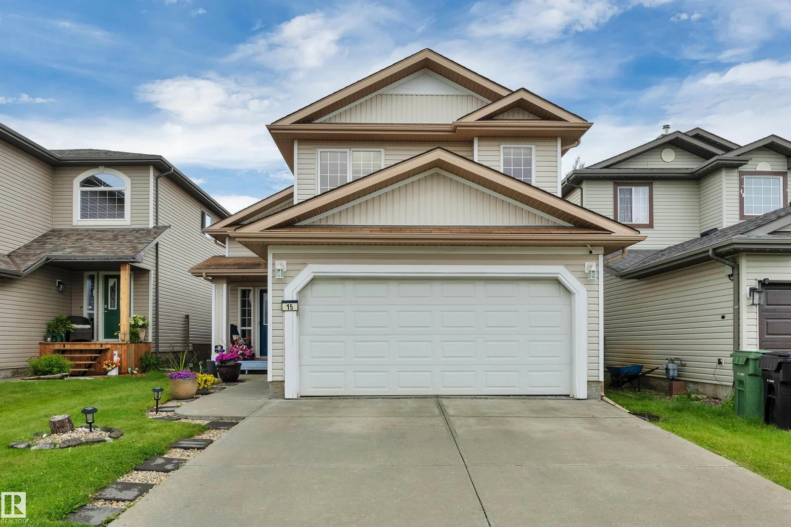 15 DOUGLAS CR, Leduc - 4 bedroom Detached Single Family for sale