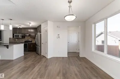 Interior photo 3 of 3026 CARPENTER LANDING LD SW